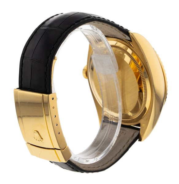 Rolex Sky-Dweller 326138